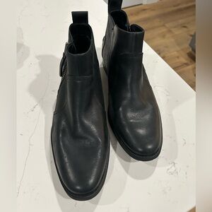 UGG’s Aureo Black Leather Ankle Boots